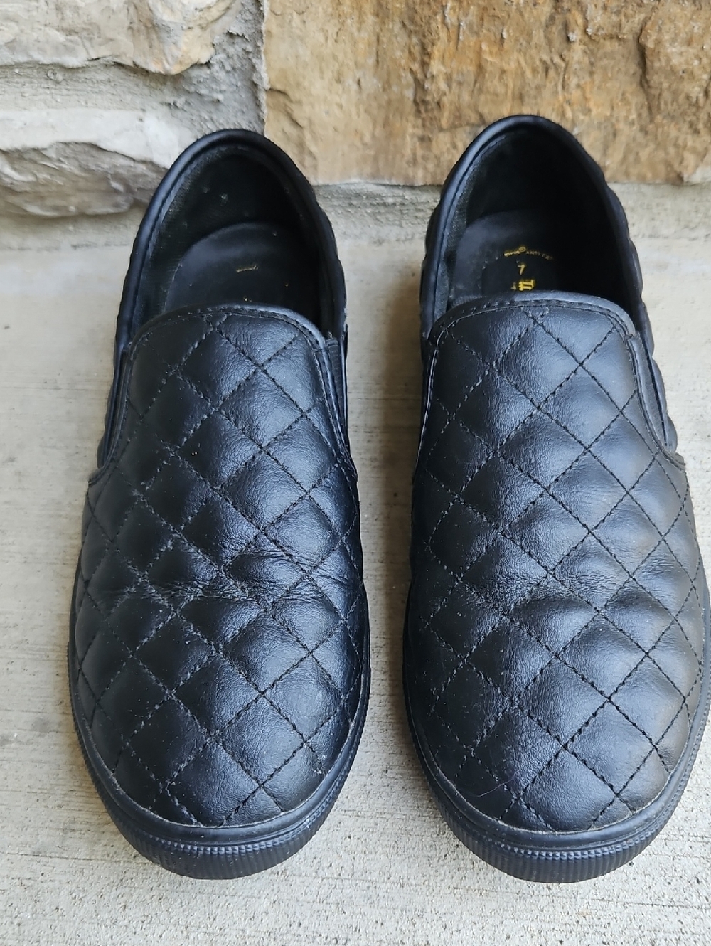 TredSafe Slip-On Shoes - Black Shoes 7 Womens Slip Resistant Good Condition